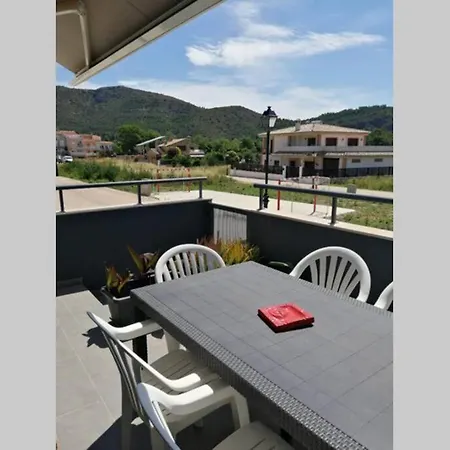 Casa Moderna En Fanzara, Castellon, Pueblo Miau Holiday home *